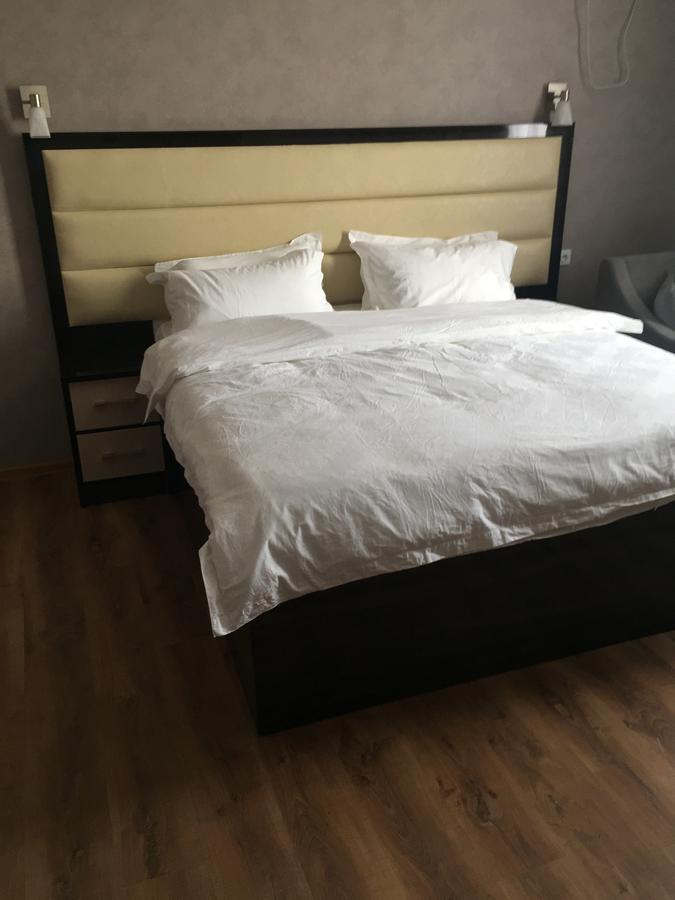 Sunrise Apartments 두샨베 외부 사진